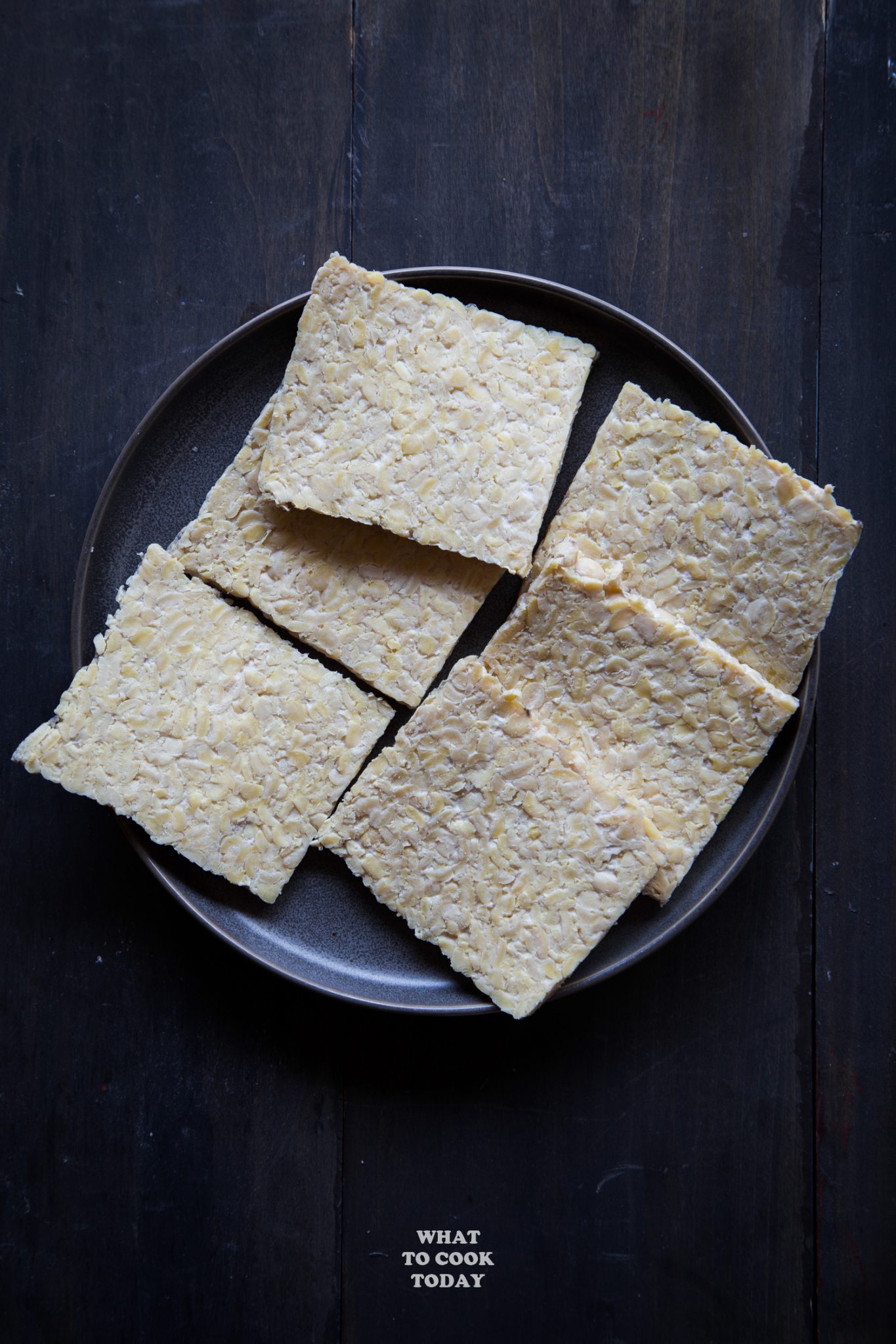 Tempeh Mendoan / Crispy Thin Fried Spiced Tempeh #tempeh #snack #recipe #vegan