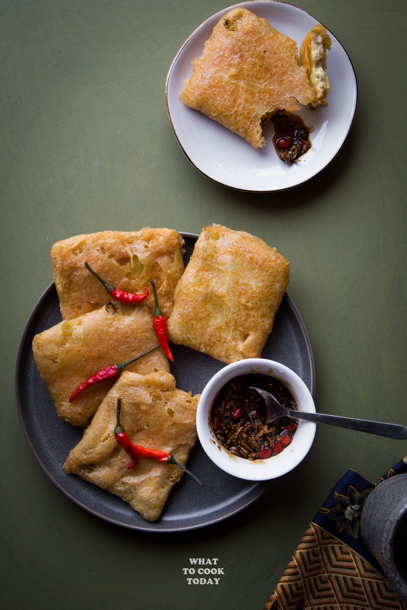 Tempeh Mendoan / Crispy Thin Fried Spiced Tempeh #tempeh #snack #recipe #vegan