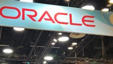 Oracle booth at HIMSS