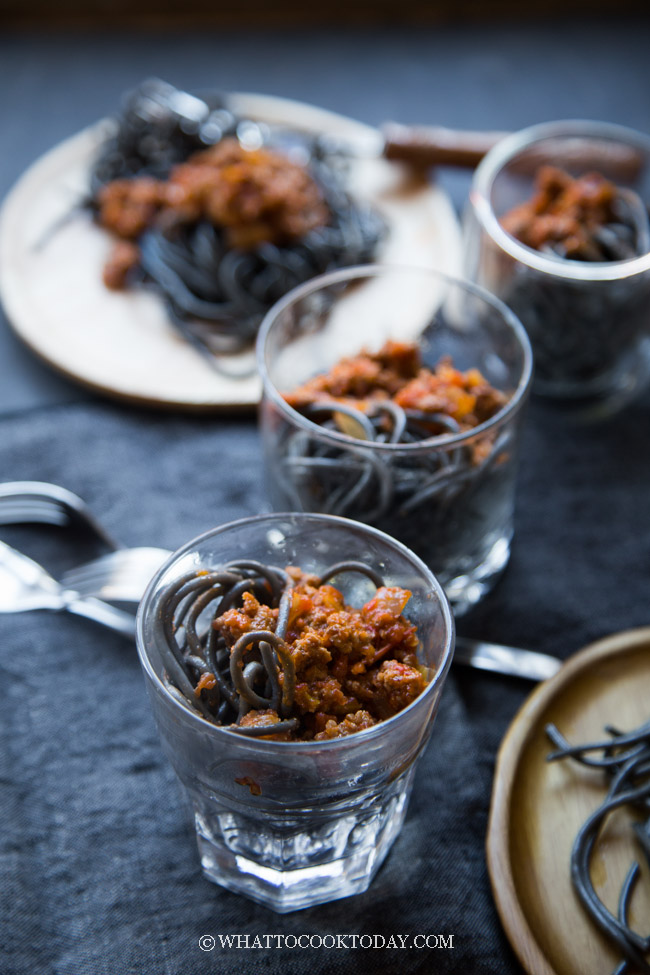 Halloween Squid Ink Spaghetti Worms with Bolognese 