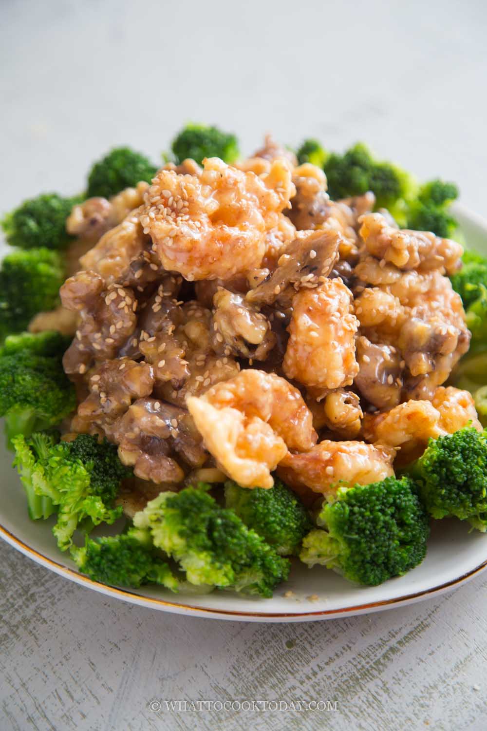 Chinese Banquet Walnut Shrimp